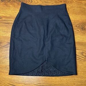 🌷TRISTAN & Iseut🌷 Vintage Wool Lace Skirt